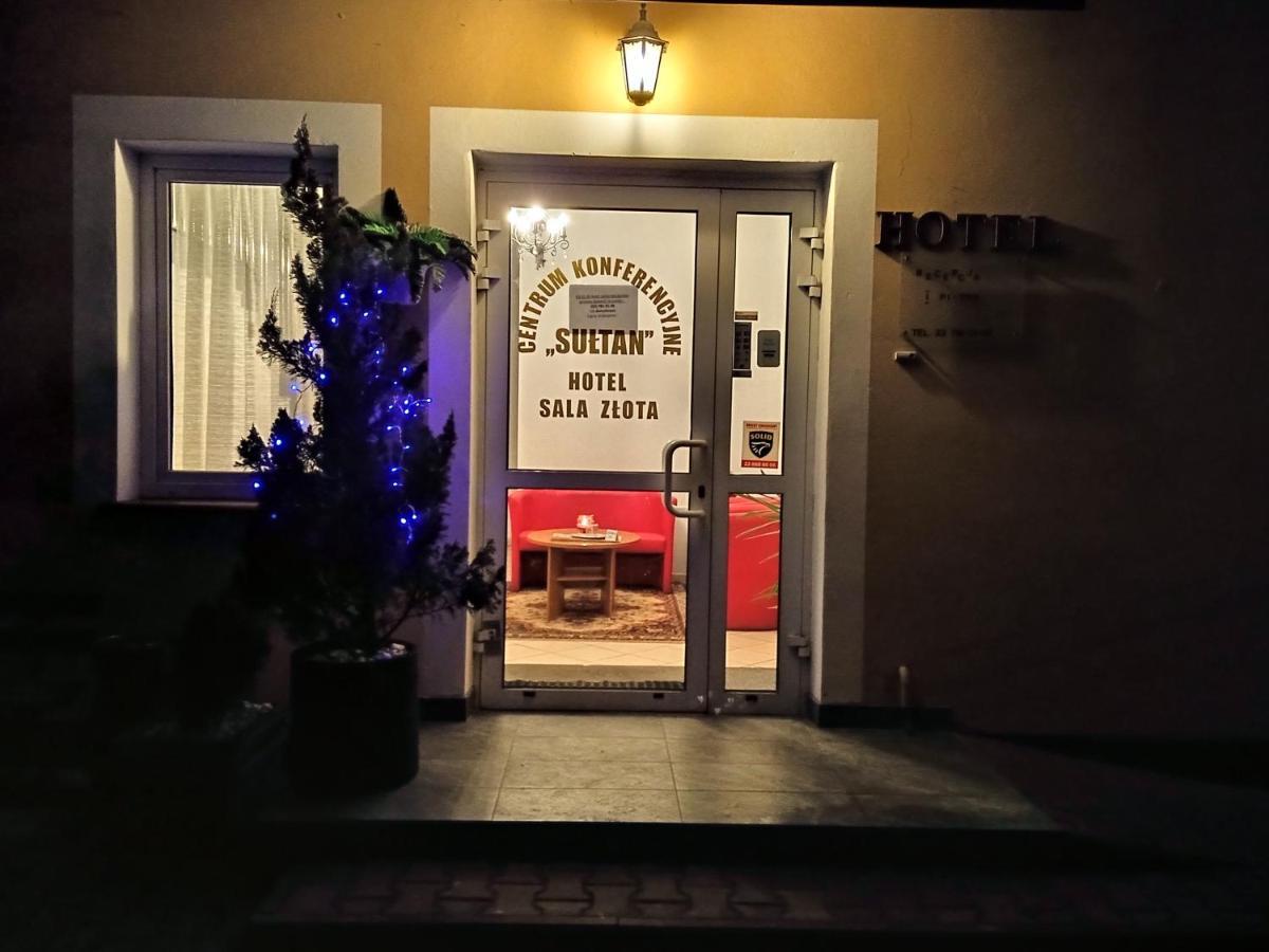 Centrum Konferencyjne Sultan Marki  Kültér fotó